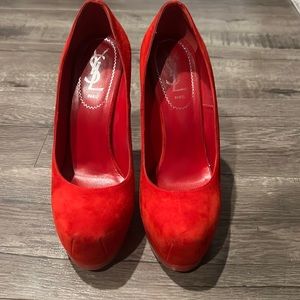 YSL Lipstick Red pump, 36.5